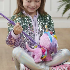 Hasbro FurReal Friends - Glamalots - Große Racker - Hund 14 Hasbro FurReal Friends - Glamalots - Große Racker - Hund -Spielzeug Aktionen Geschäft 225724 5010993798735 furreal glamalots grosser racke 06