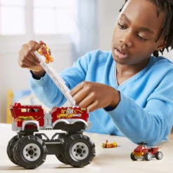 MATTEL MEGA Hot Wheels - 5 Alarm Monster Truck & Feuerwehrfahrzeug -Spielzeug Aktionen Geschäft 242505 194735064441 mattel truck feuerwehrfahrzeug 02